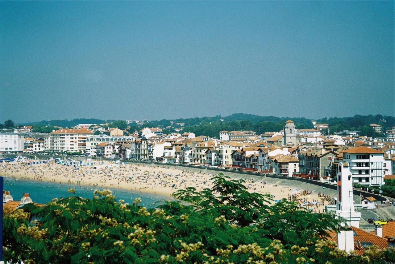 Hotel Agur Deneri Ciboure Esterno foto
