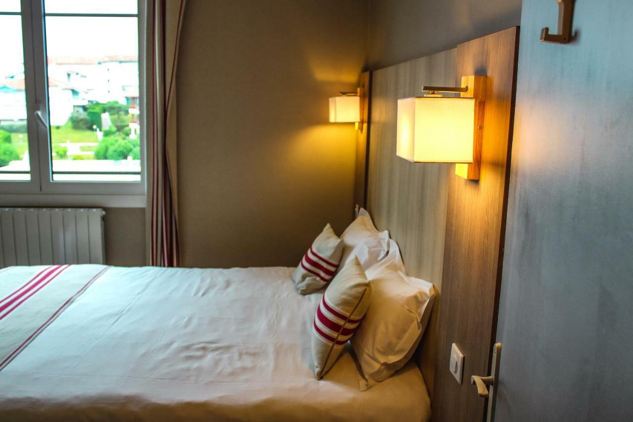 Hotel Agur Deneri Ciboure Esterno foto